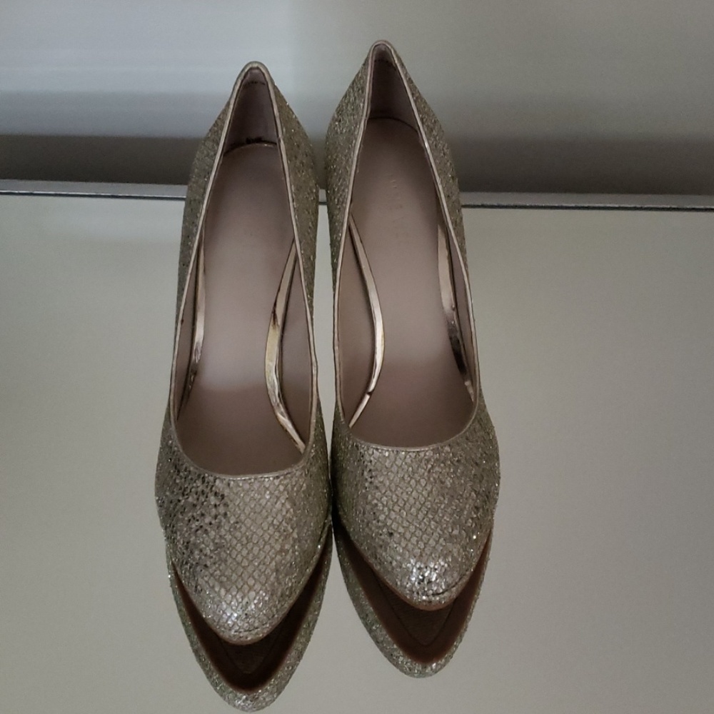 Nine West gold glitter heels
